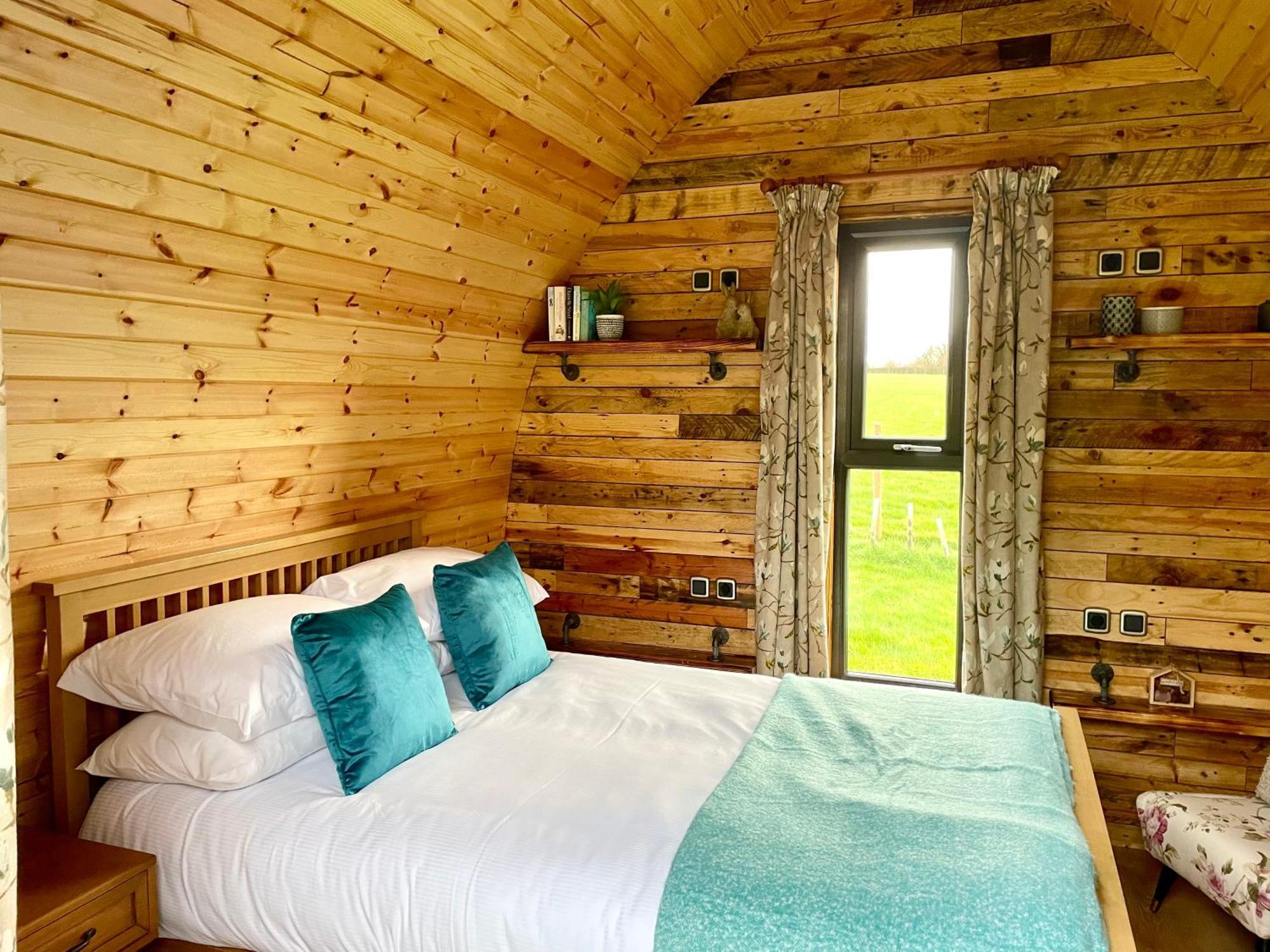 Alder Pod, Clay Bank Huts Camping Ingleby Greenhow